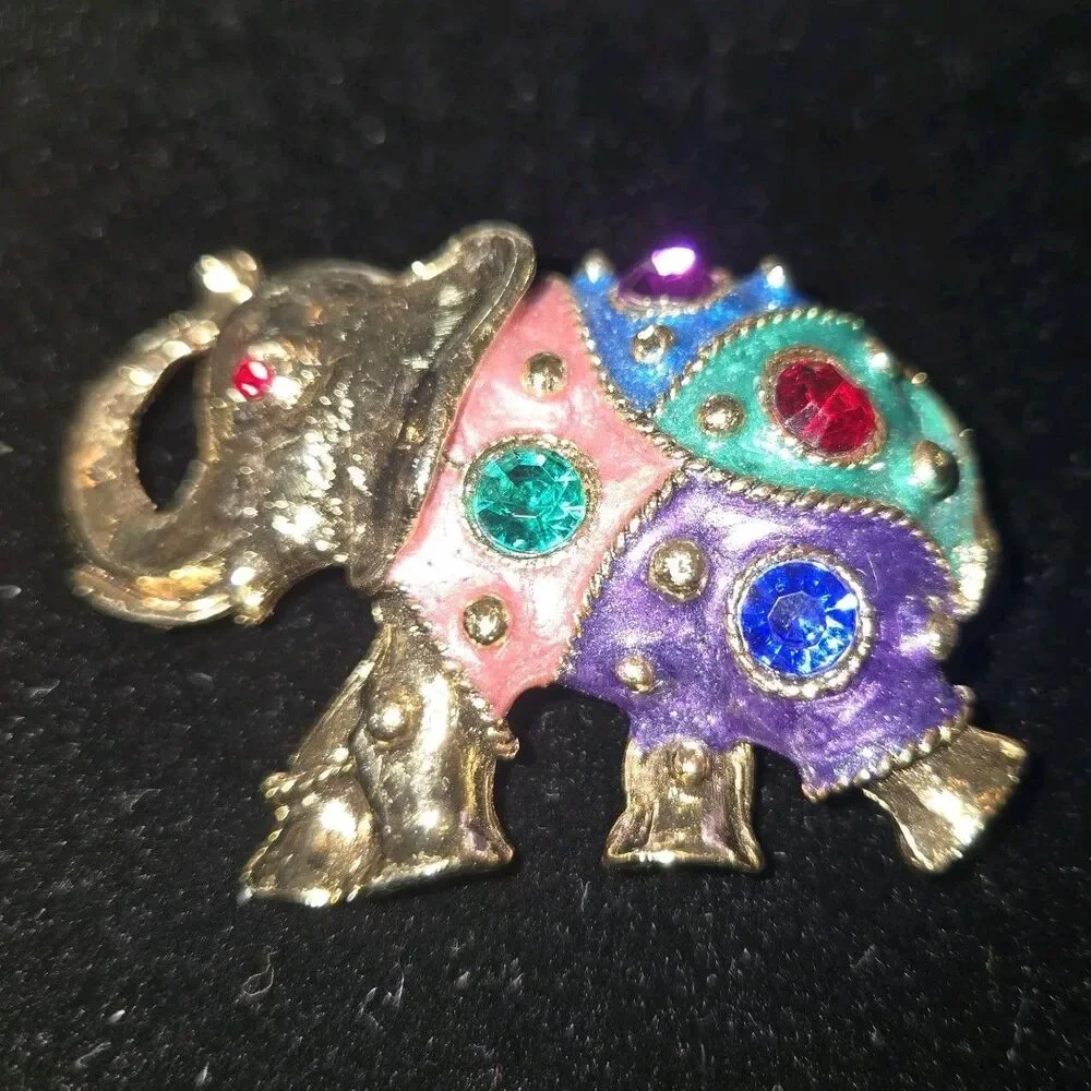 Unmarked VTG Multicolored Enamel & Rhinestone Gold Tone Trunk Up Elephant Brooch